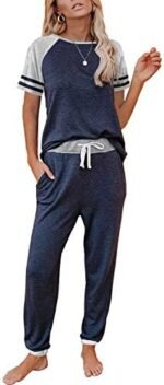 AUTOMET Lounge Sets For Women Two Piece Outfits Loungewear Short Sleeve Crewneck Jogger Pajama Set and Sweatpants Tracksuit